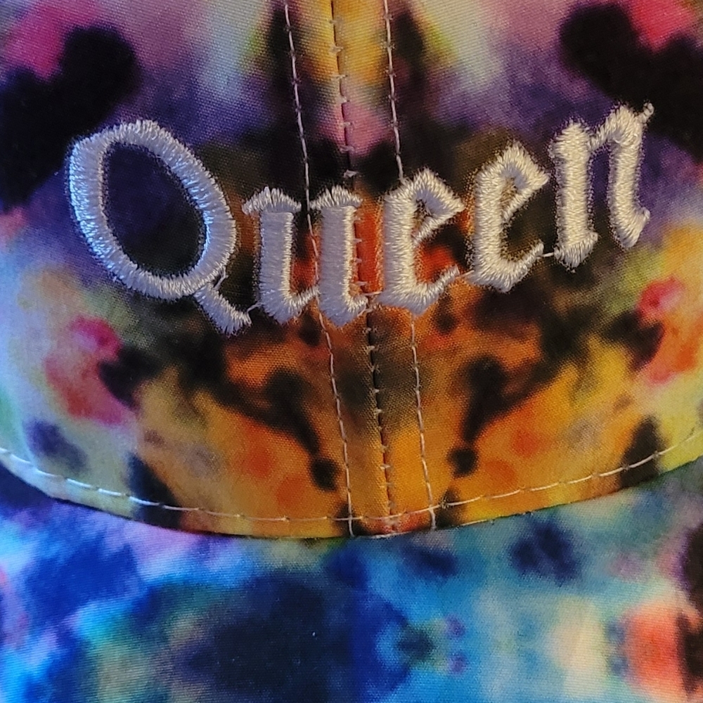 Heart Shaped Pink Shades W/ "Queen"Cap!! View 4